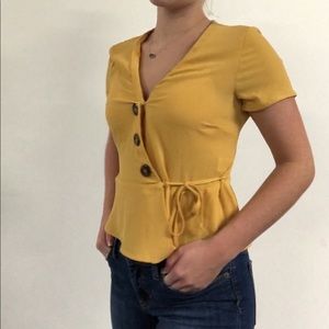 Hiatus XS yellow blouse
